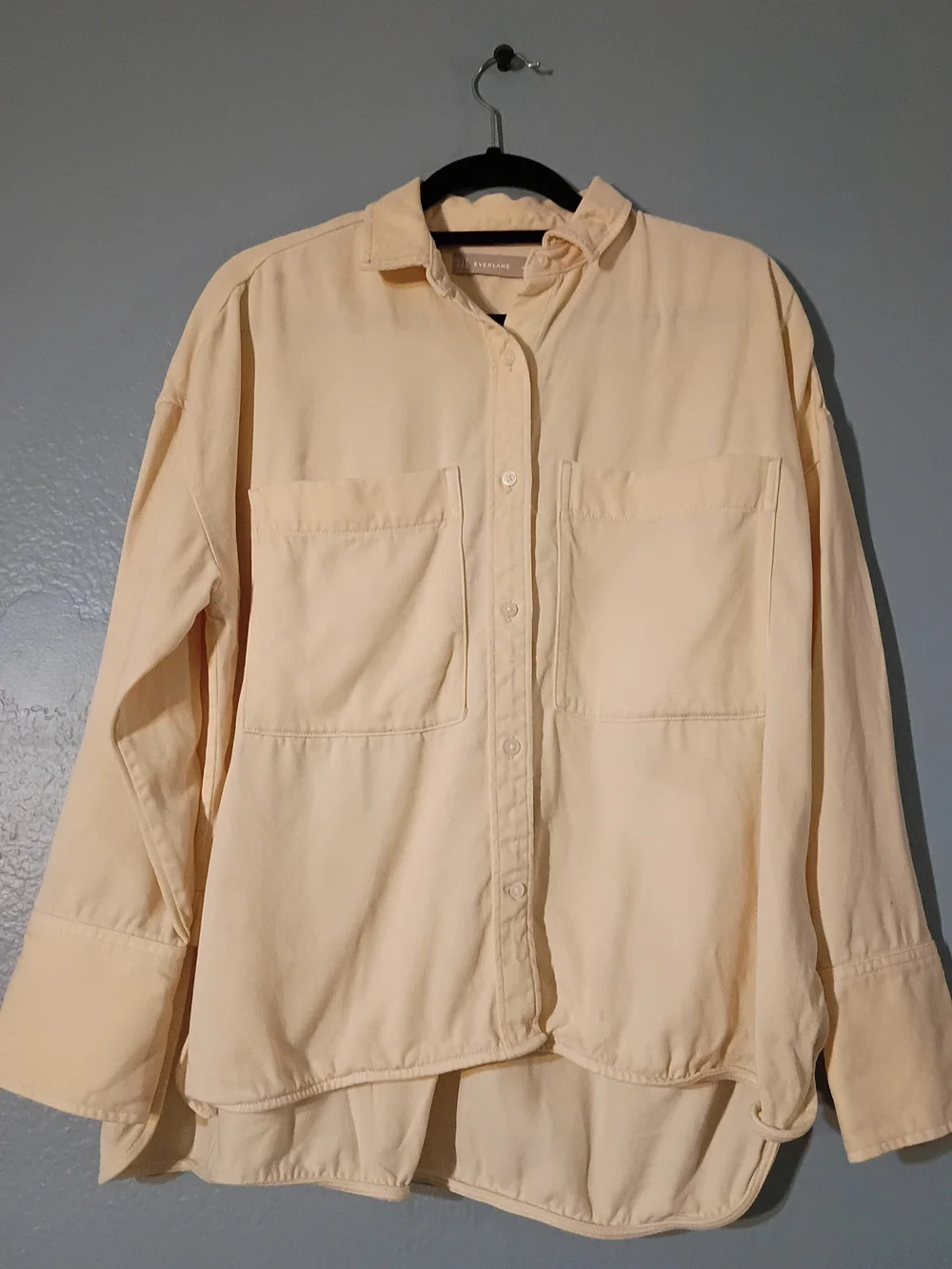 Everlane Relaxed Button-Down Shirt in Soft Cream